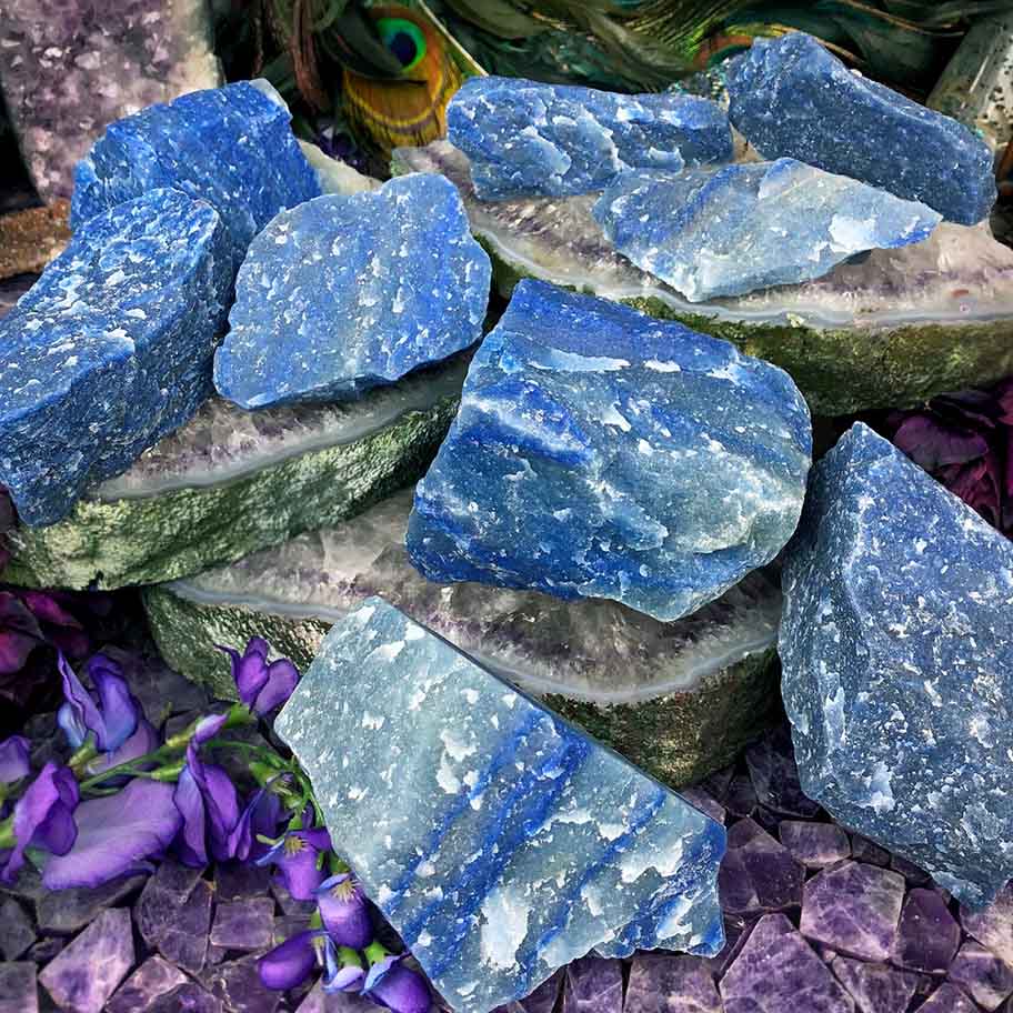 Crystal Dumortierite Connection Item